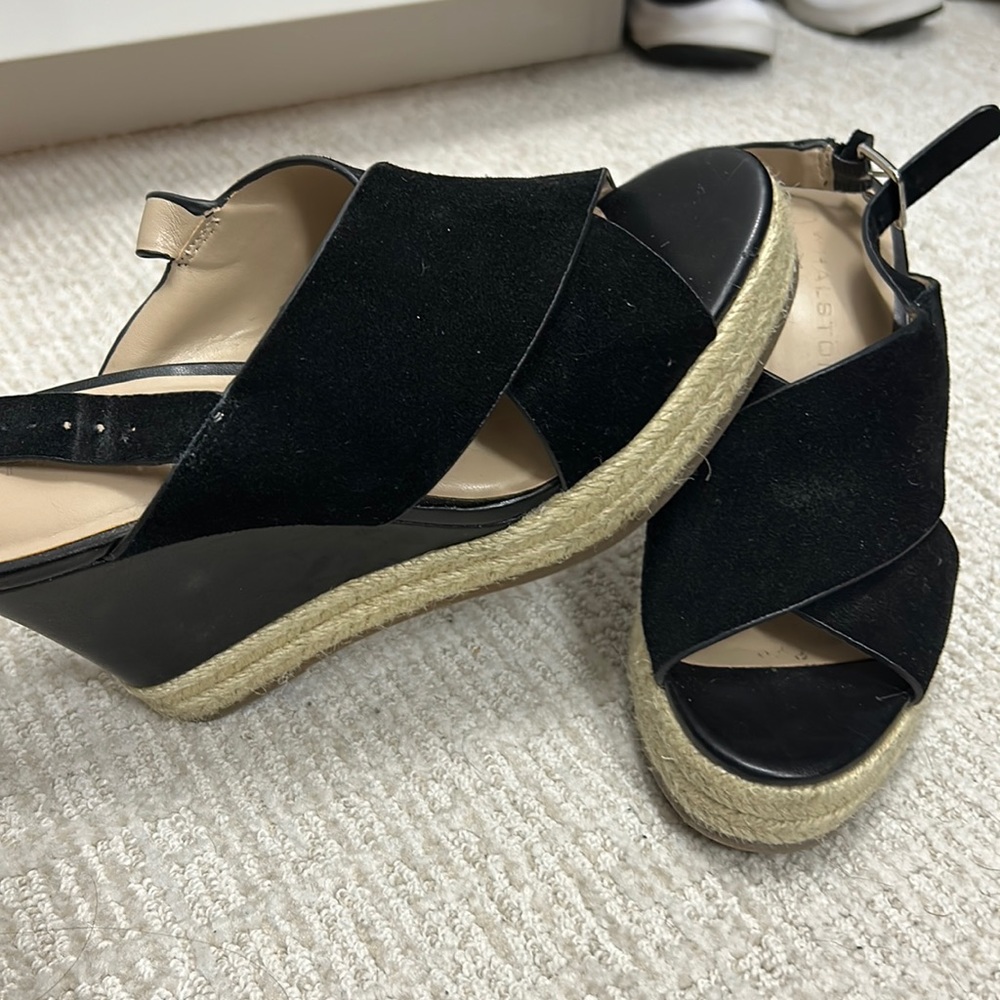 Size 6 black Halston wedges. Worn only a handful of times, excellent condition.